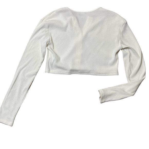 Musera Ribbed Button Cropped Cardigan - Picture 4 of 7